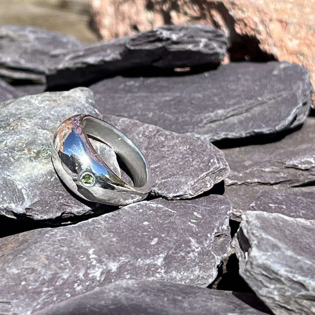 TOURMALINE POD RING