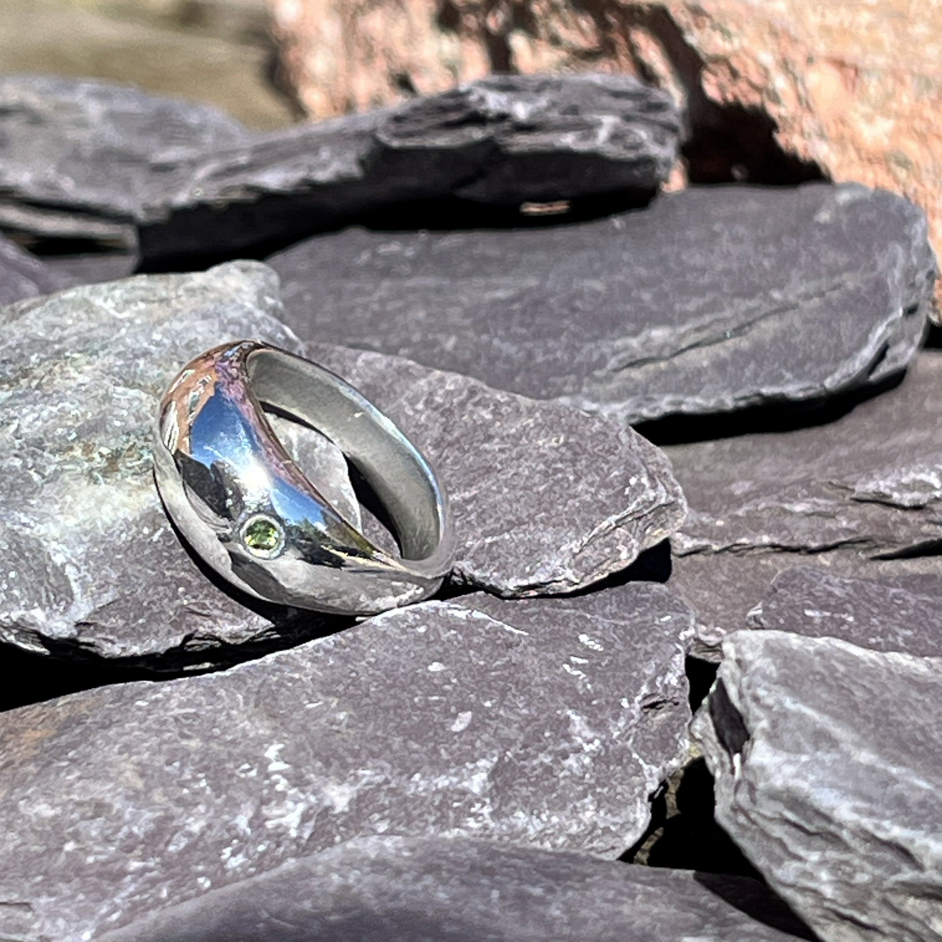 TOURMALINE POD RING