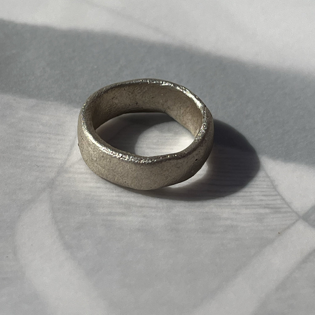 ROUGH RING