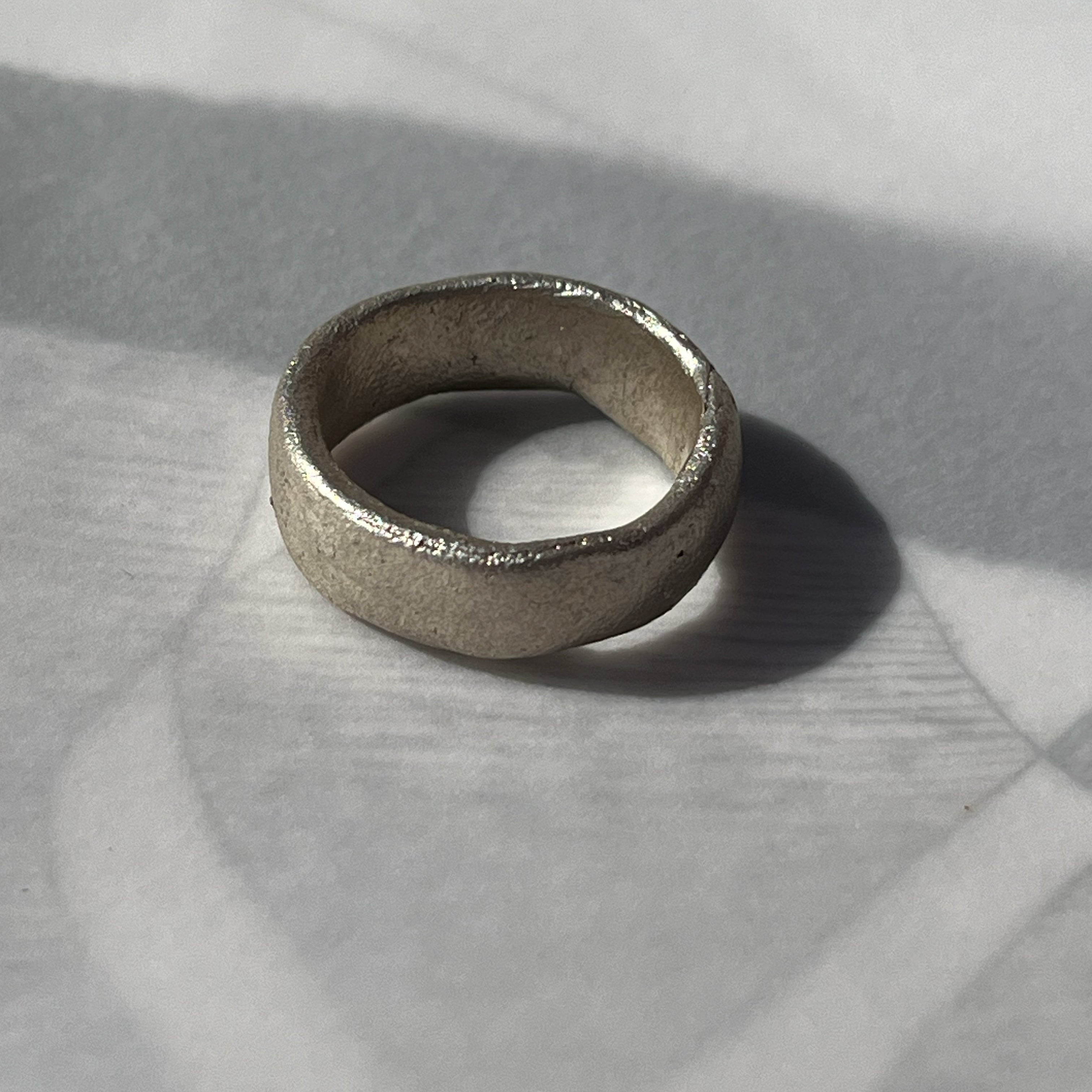 ROUGH RING