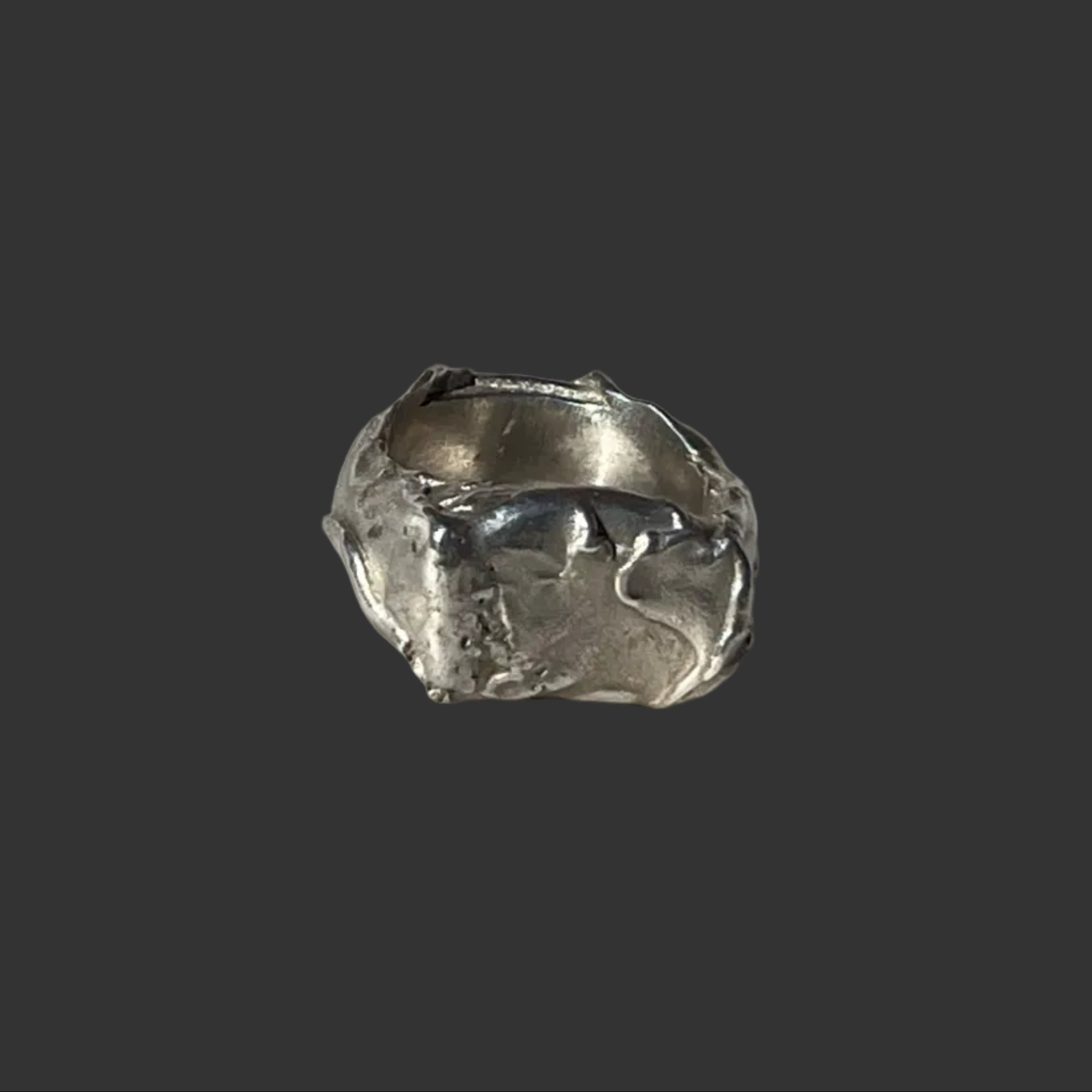 MOLTEN SIGNET