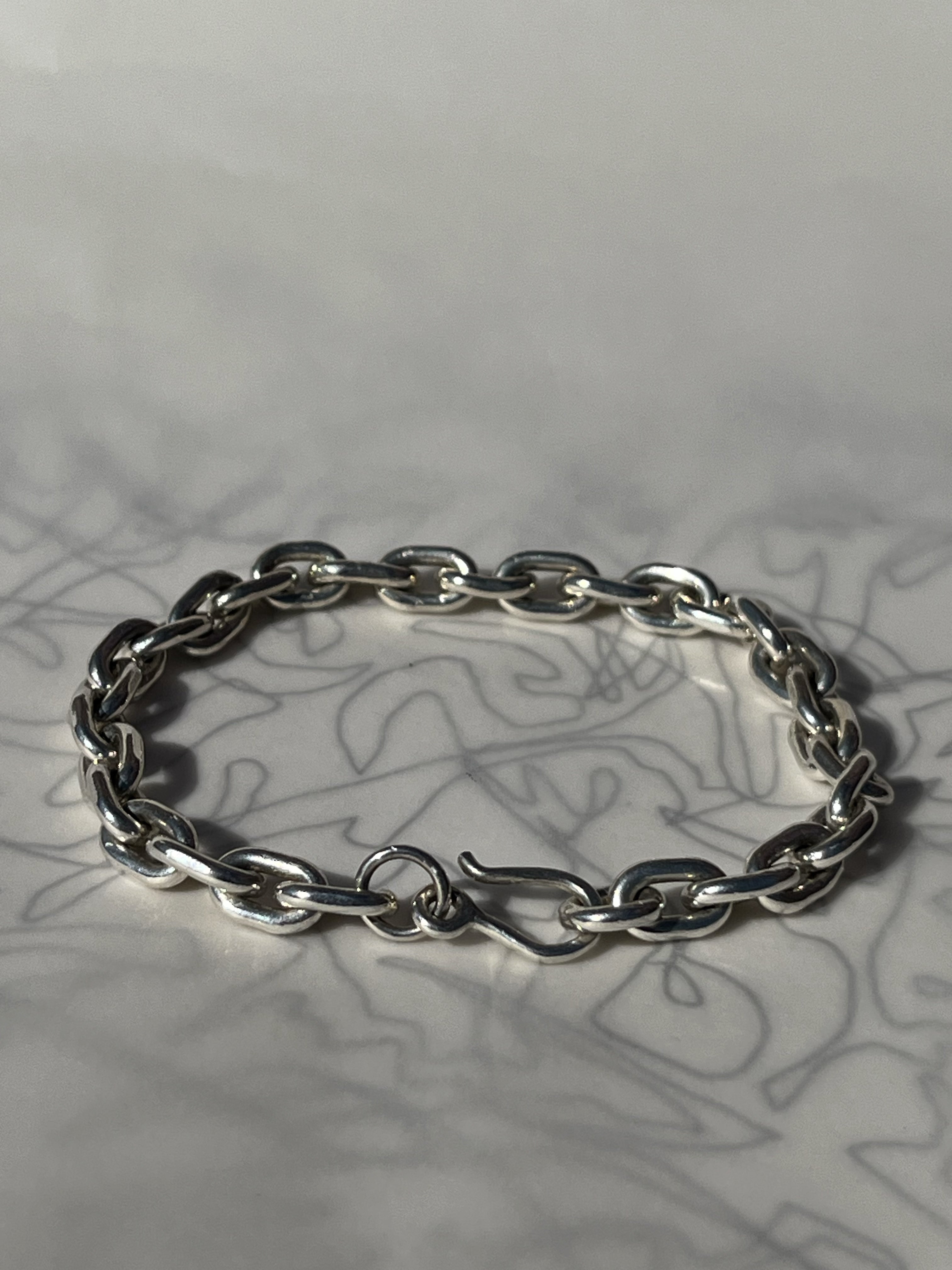 OVAL CHAIN BRACELET