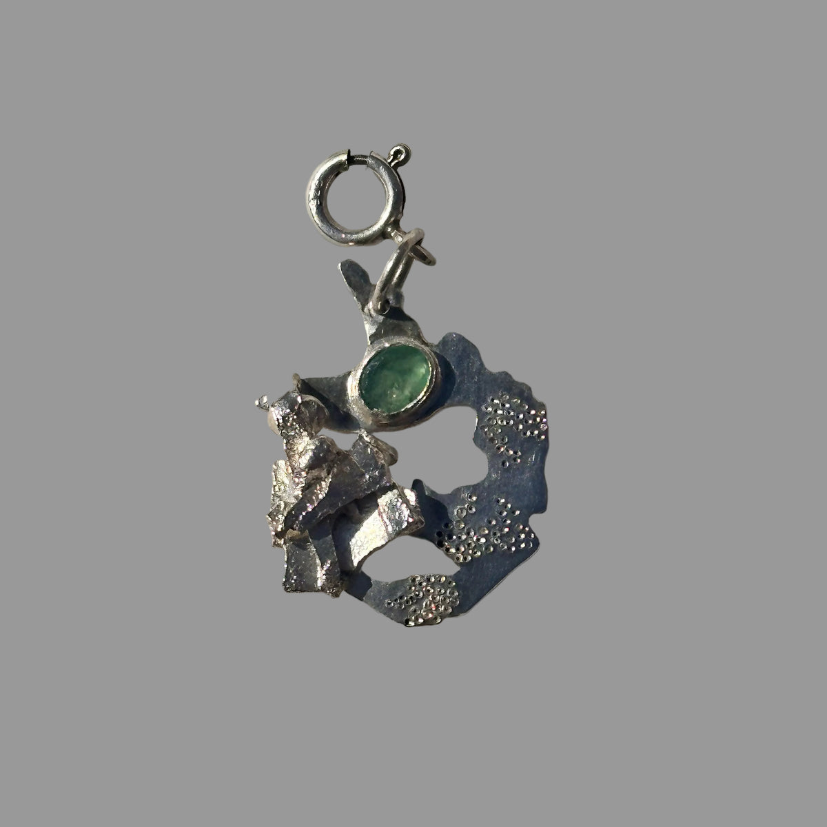 EMERALD BOULDER CHARM