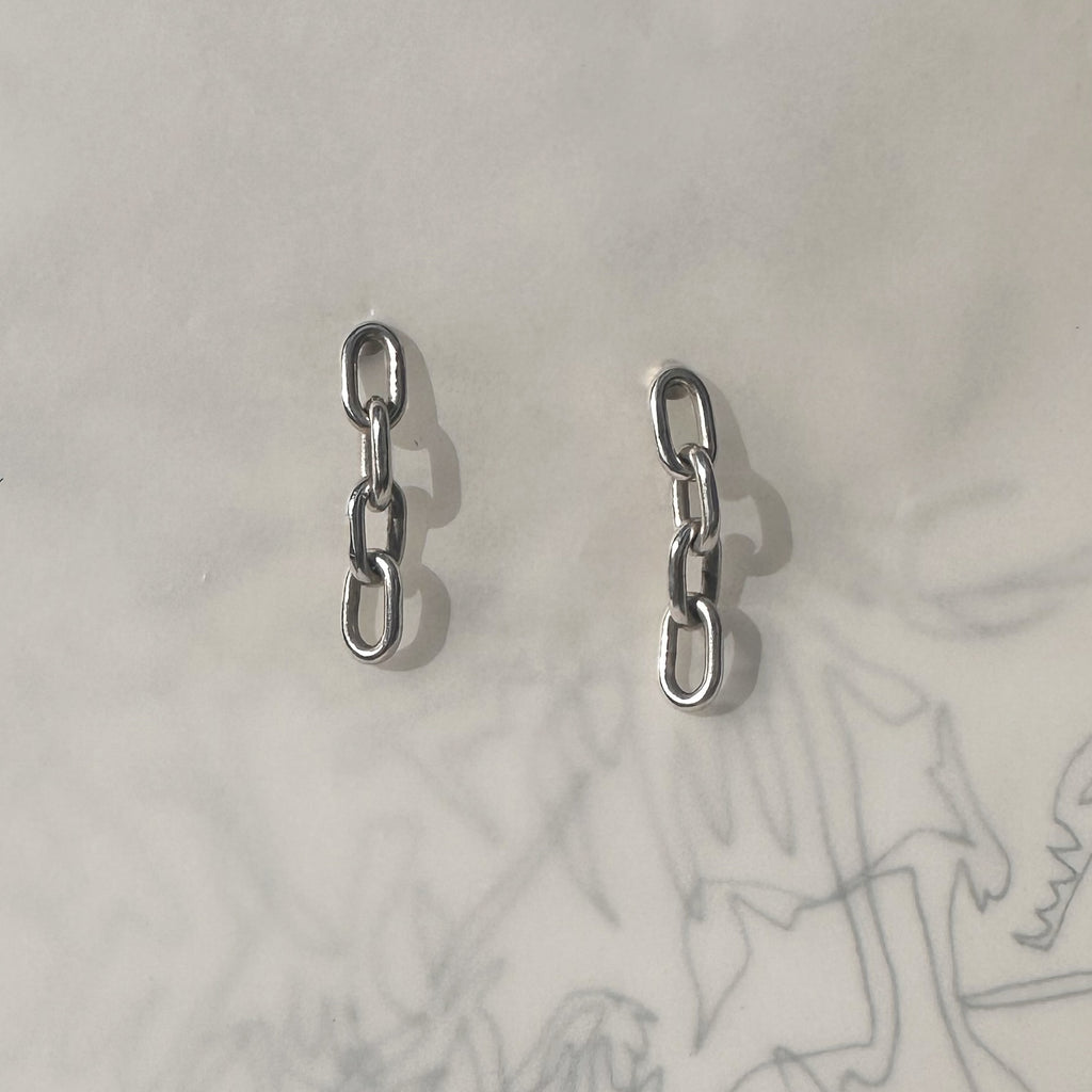 CHUNKY CHAIN STRIP STUDS / 4 LINKS
