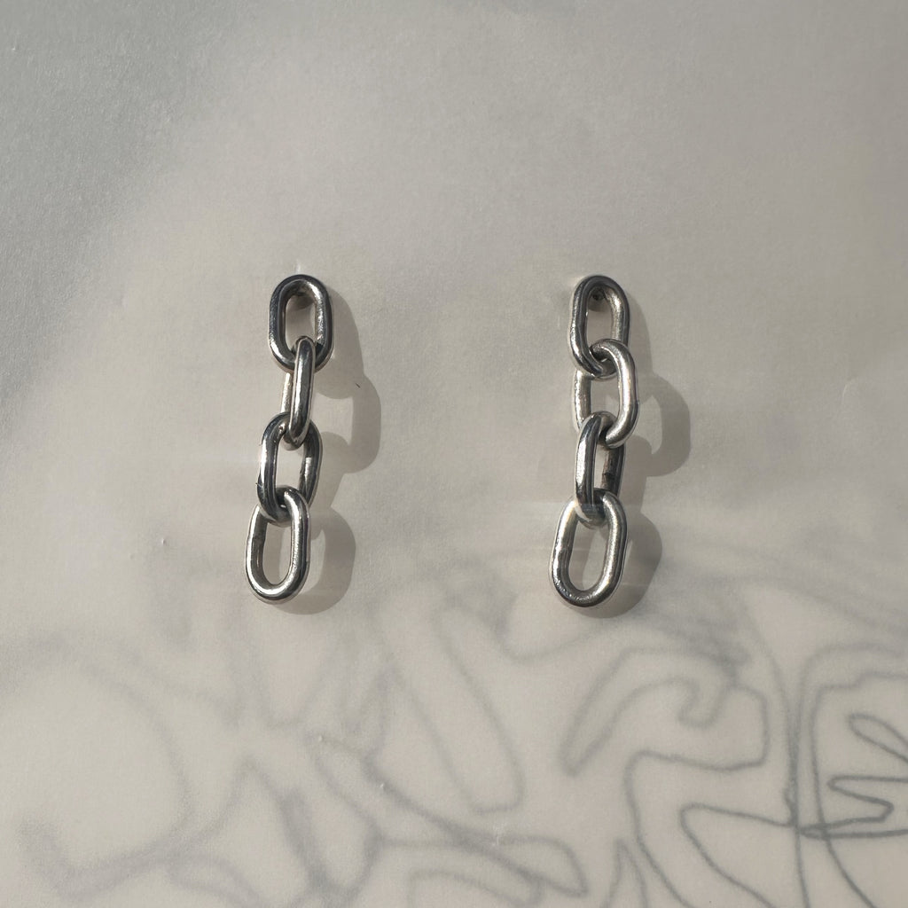 CHUNKY CHAIN STRIP STUDS / 4 LINKS