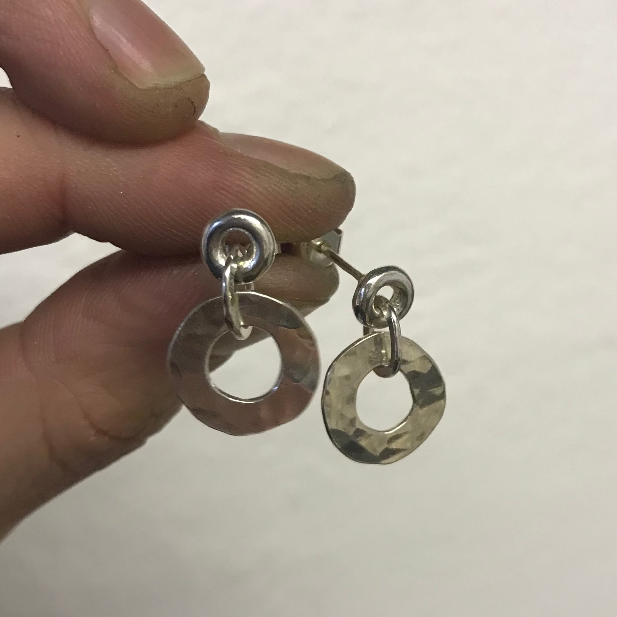 CIRCLE STUDS
