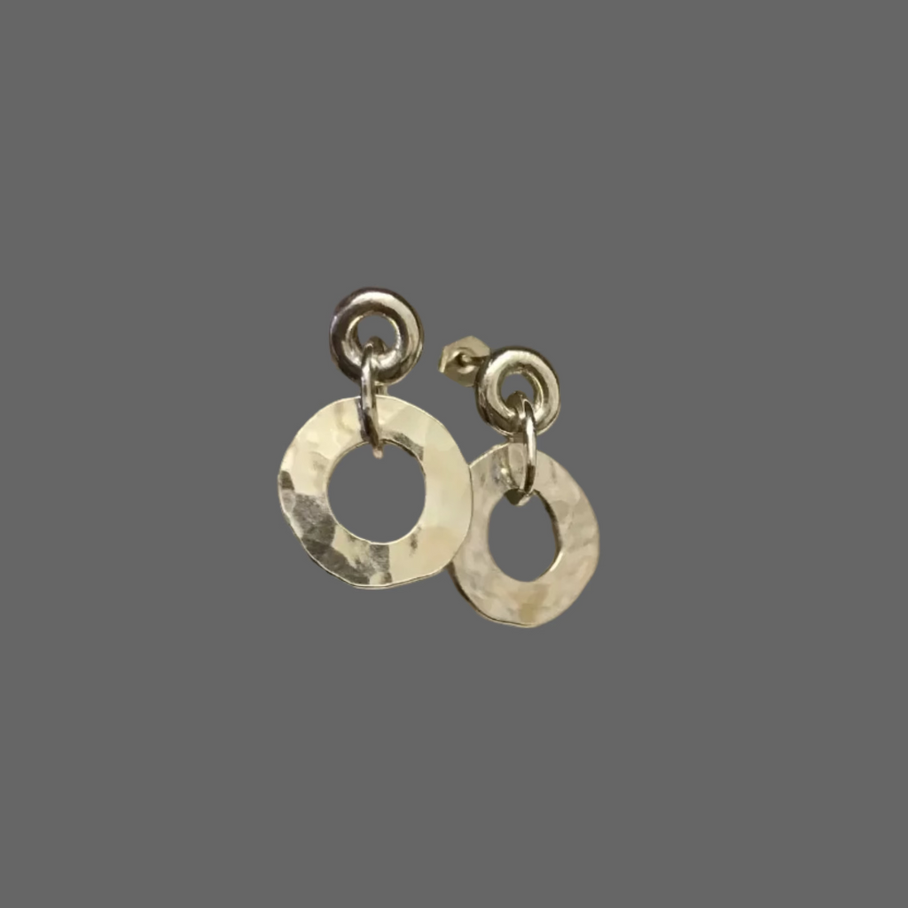 CIRCLE STUDS