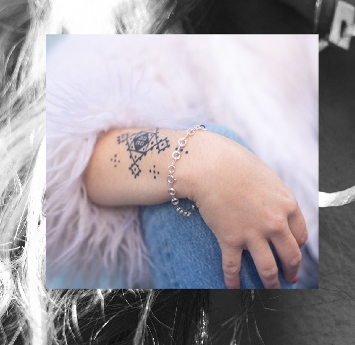 DELICATE CHAIN